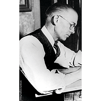 Elzie C Segar