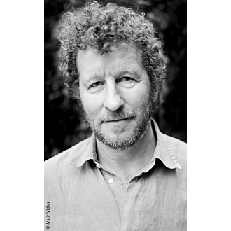 Sebastian Faulks